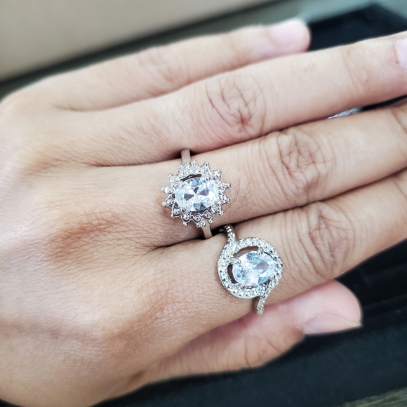 24 Mixed Style Rings - Picture 10 of 11